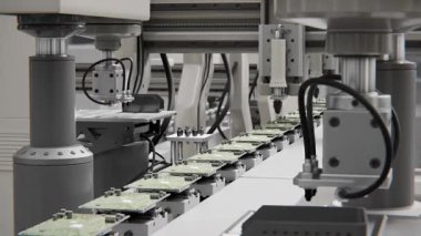 Geleceği düşün. Parlak Elektronik Fabrikasında Yüksek Hassas Robot Kolları. Tam Otomatik Modern PCB Assembly Line. Devre Panosuna Bileşen Kurulumu. Elektronik Cihazlar Üretim Endüstrisi. 3d hazırlayıcı