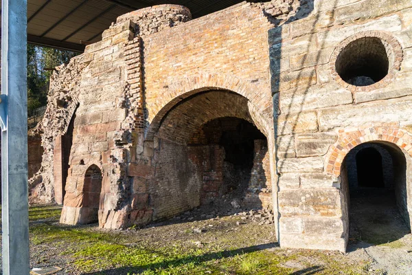 Bedlam Furnaces, İngiltere 'de Shropshire, Ironbridge' de tarihi bir sanayi bölgesi.