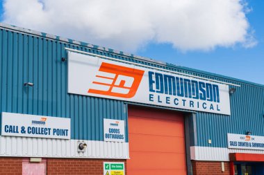 Telford, İngiltere - 8 Temmuz 2024: UK Electrical toptancıları, Edmundson Electrical Electrical