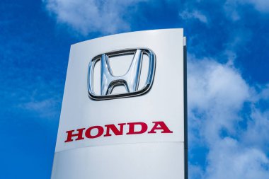 Norwich, İngiltere 25 Temmuz 2025 Honda Motor Şirketi 'nin dış tabelaları