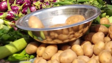  pazarda taze patates çiftliği