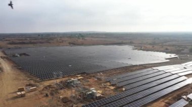 Tayland 'daki güneş enerjisi santrali