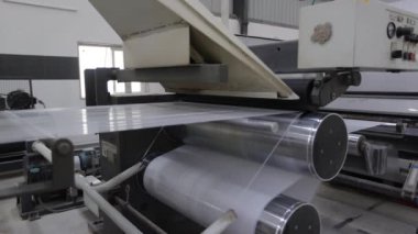 Kağıt kesmek için rulo görüntüsü