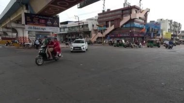 Indira Çemberi Köprü üstü Akşam Manzarası Rajkot Gujarat Hindistan