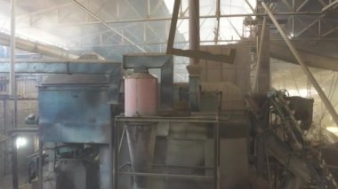 Fabrika yapımı için bir fabrika yapma süreci, metal bir boru üretimi.