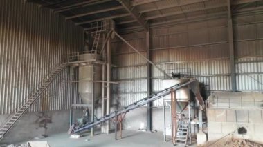 Fabrikadaki eski fabrika.