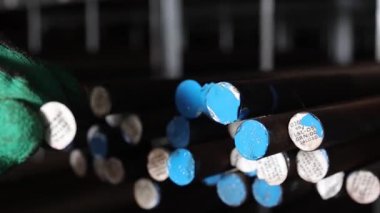 yakın çekim - metal boruların fotoğrafı