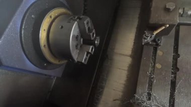 Metal kapı kolunu kapat.