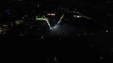 Şehrin güzel gece manzarası