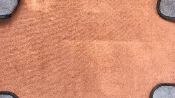 metin için etiketli kahverengi deri.