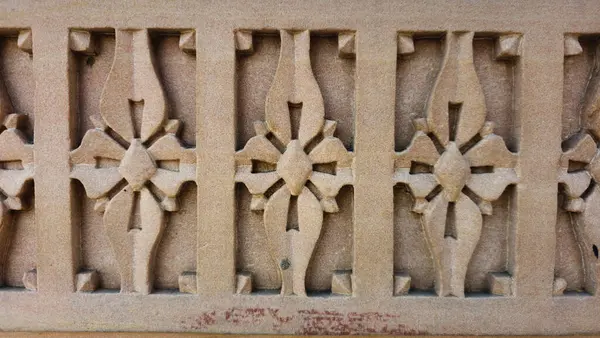 çapraz bir kilisenin