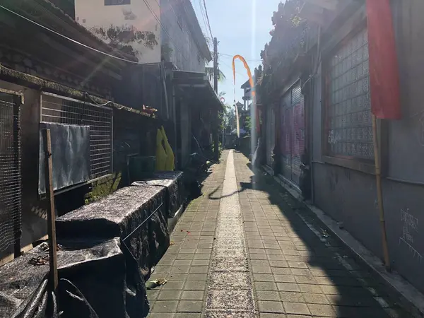 view at road or line at ubud bali in the morning before art market open