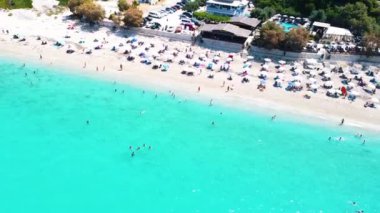 Güzel yaz adası güneşli gün
