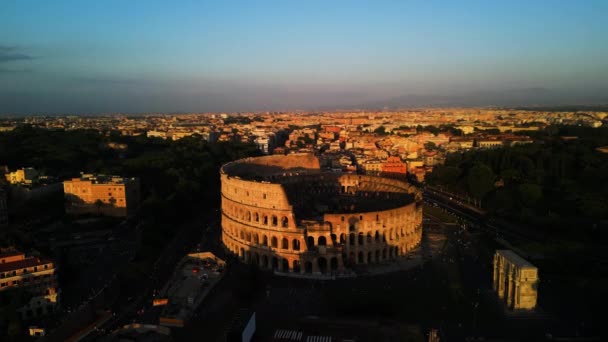 Закат Силуэт Колизея Величественный Древний Амфитеатр Источая Богатое Наследие Рима — стоковое видео