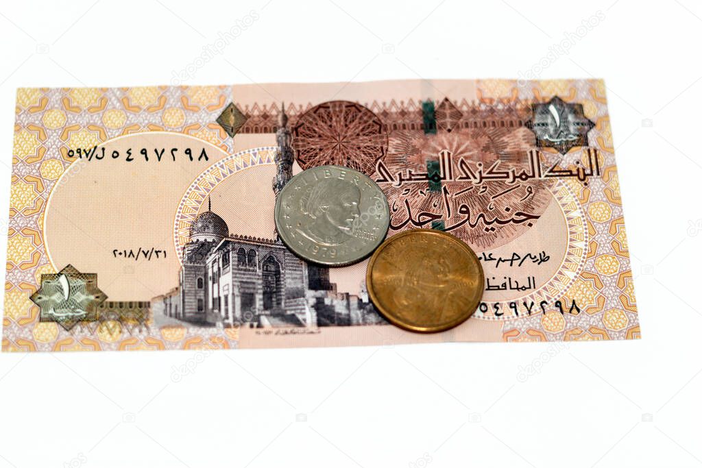 depositphotos_620617818-stock-photo-egyptian-american-money-background-egp.jpg