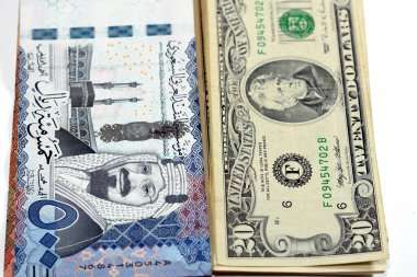 500 Suudi Arabistan riyali nakit para banknotu 500 SAR kralımız AbdülAziz Al Saud ve Kabaa 20 Amerikan Doları banknotuyla başkan Andrew Jackson, para döviz kuru