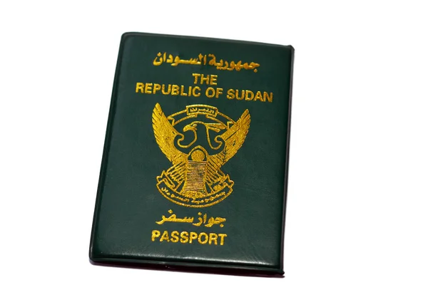 Kapağında Yaldızlı Bir Şahin Bulunan Sudan Cumhuriyeti Pasaportu Seyahat Sırasında — Stok fotoğraf