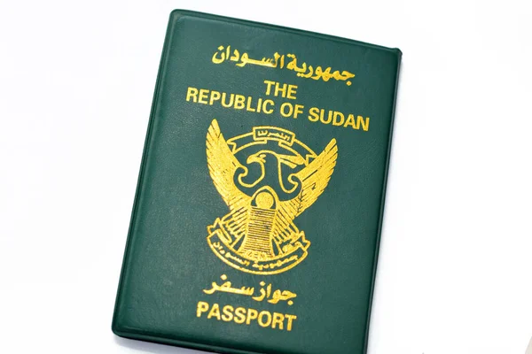 Republiek Soedan Paspoort Met Een Vergulde Valk Het Midden Van — Stockfoto