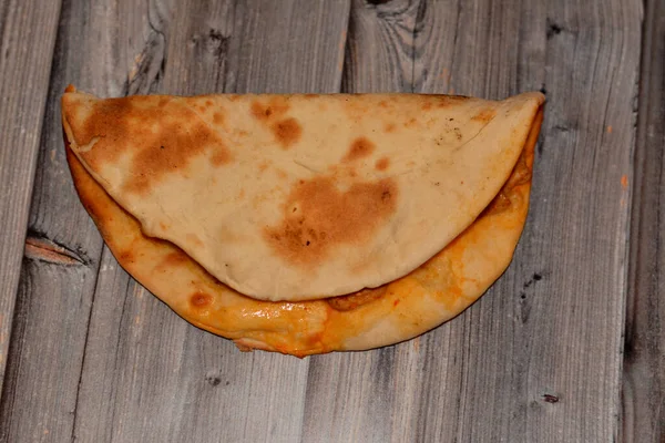 Traditionell Arabiska Syriska Köket Ett Bakat Mellanmål Som Heter Manakish — Stockfoto