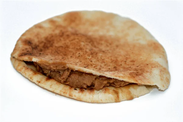 Shami Συριακή Πίτα Ψωμί Πουρέ Φάβα Φασόλια Αναμειγνύεται Λάδι Σουσάμι — Φωτογραφία Αρχείου