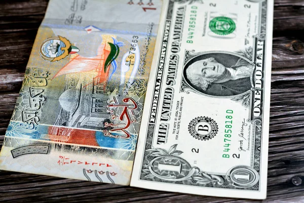 Amerikanska Dollar Kontanter Sedel Dollarsedel Och Kuwait Dinar Sedel Kuwaitiska — Stockfoto