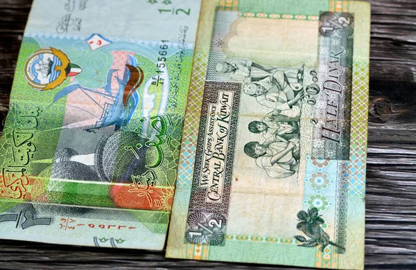 Oud Nieuw Koeweit Half Dinar Biljet Bankbiljetten Geld Wapen Van — Stockfoto