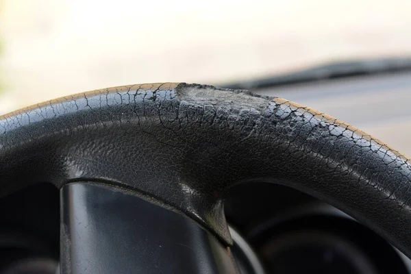 Cracks Damaged Rubber Car Steering Wheel Due Long Exposure Sunlight — Stock Photo, Image