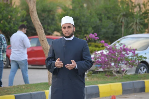 Cairo Egito Abril 2023 Pregador Mesquita Imam Executa Eid Fetr — Fotografia de Stock