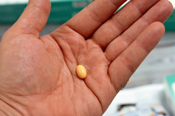 Píldoras Médicas Tabletas Cápsulas Tratamiento Remedio Para Enfermedades Abuso Drogas — Foto de Stock