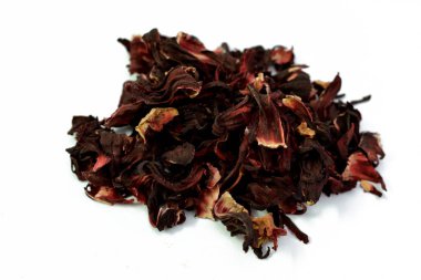Kurutulmuş Roselle otları, koyu kırmızı-mor renkli bizsap wonjo doğal otlar, Hibiscus 'un hazırladığı Roselle bitkisinin çiçekleri tatlı ve soğuk servis edilir, seçici odak noktası.