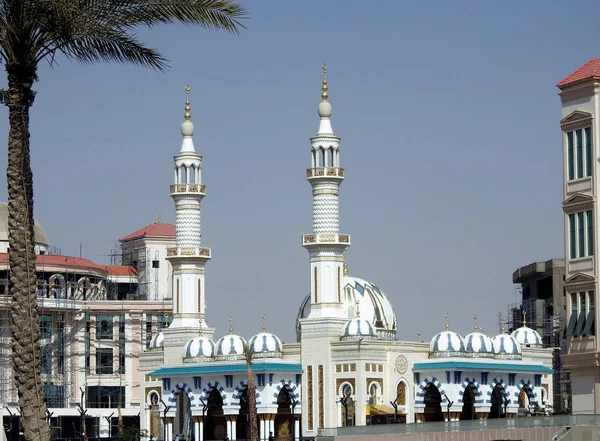 Caire Egypte Mai 2023 Une Belle Mosquée Blanche Nouveau Caire — Photo