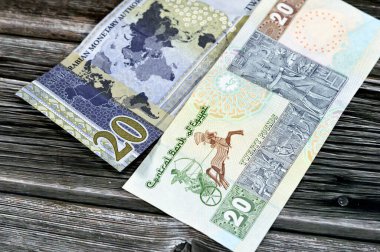 Suudi Arabistan 20 SAR 20 riyaller 20 LE 20 Mısırlı banknotlar, Mısırlı ve Suudi para bozdurma oranı Muhammed Ali Camii, Firavun savaş arabası ve frizbi, Kral Salman, harita