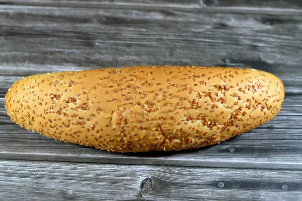 Dlouhý Sezamový Chléb Čerstvý Pečený Bochník Chleba Francouzské Fino Připravené — Stock fotografie