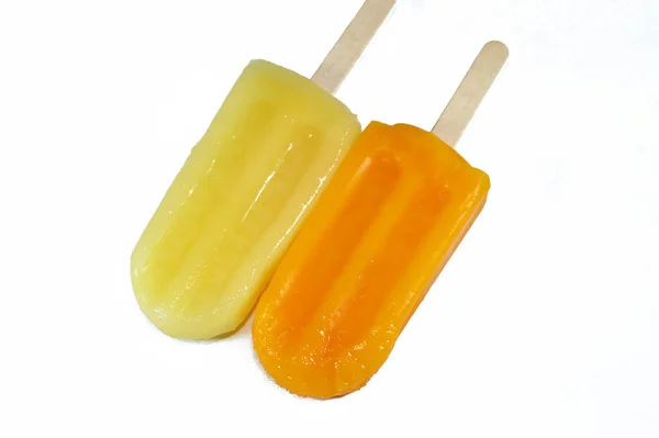 Gefrorene Eis Sticks Von Mango Und Ananas Cremiges Und Köstliches — Stockfoto