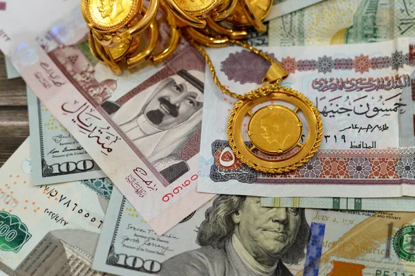 Amerikanische Dollars Ägyptische Pfund Und Saudi Arabien Rial Banknoten Geldscheine — Stockfoto