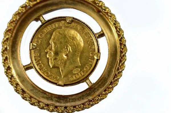Szuverén Egy Angol Aranyérme Alakú Névértéke Egy Font Sterling Egy — Stock Fotó