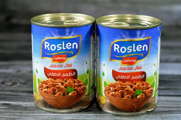 Cairo Egipto Julio 2023 Roslen Enlatado Fava Beans Medammes Simples — Foto de Stock