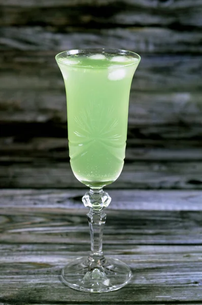 Citrommenta Üdítőital Jéggel Zöld Üdítővel Szénsavas Limonádé Italok Gyakran Tartalmaz — Stock Fotó