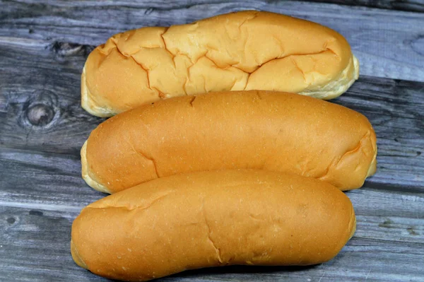 Długi Chleb Bułkowy Świeży Pieczony Bochenek Chleba Francuski Fino Gotowy — Zdjęcie stockowe