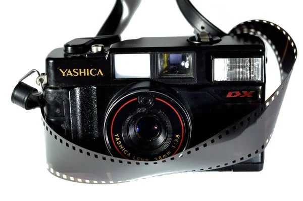 エジプト 2023 Yashica 35Mmフィルムのためのスーパー再利用可能なフィルムカメラ フラッシュで構築 自動Dx 低光警告 38Mmレンズ 3要素 3グループレンズ複合体 — ストック写真