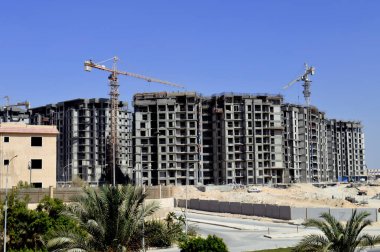 Giza, Mısır, 19 Ağustos 2023: Mısır 'da yeni konut, gayrimenkul gelişimsel konut ve daireler modern proje, Zed Z şehrinin inşaat alanı Şeyh Zayed şehir Giza Orascom CO tarafından