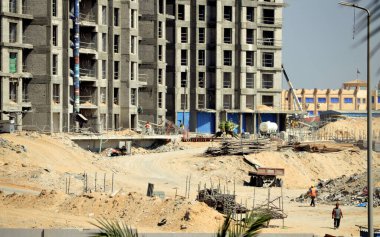 Giza, Mısır, 19 Ağustos 2023: Mısır 'da yeni konut, gayrimenkul gelişimsel konut ve daireler modern proje, Zed Z şehrinin inşaat alanı Şeyh Zayed şehir Giza Orascom CO tarafından