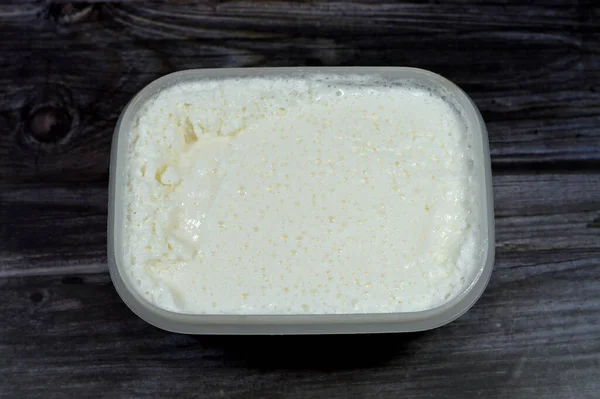 Vanilla Ice Cream Frozen Bowl Ice Cream Frozen Dessert Typically — Stock Photo, Image