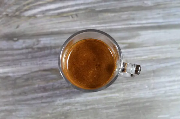 Kahve Çekirdeklerinden Yapılmış Bir Bardak Türk Kahvesi Kahve Çekirdekleri Kahve — Stok fotoğraf