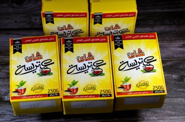 Kahire, Mısır, 26 Eylül 2023: Atresa Attrisa Black Kenya çayı, Kenya, Kenya 'da yetiştirilen büyük bir nakit mahsulü.