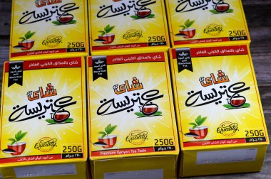 Kahire, Mısır, 26 Eylül 2023: Atresa Attrisa Black Kenya çayı, Kenya, Kenya 'da yetiştirilen büyük bir nakit mahsulü.