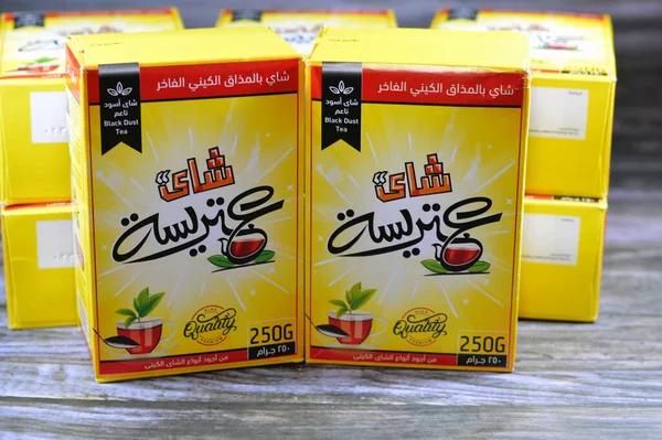 Kahire, Mısır, 26 Eylül 2023: Atresa Attrisa Black Kenya çayı, Kenya, Kenya 'da yetiştirilen büyük bir nakit mahsulü.