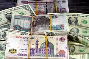 Mısır para banknotları EGP LE binlerce Pound banknot banknotlar fatura, Mısır para döviz kuru ve ABD dolar banknotları, ekonomi durumu, para konsepti, enflasyon
