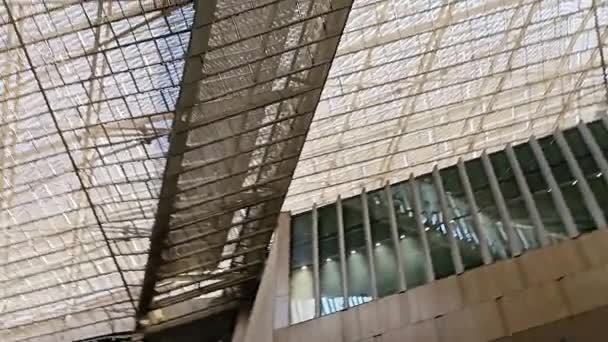 Giza Egipto Abril 2024 Vista Exterior Gem Gran Museo Egipcio — Vídeos de Stock