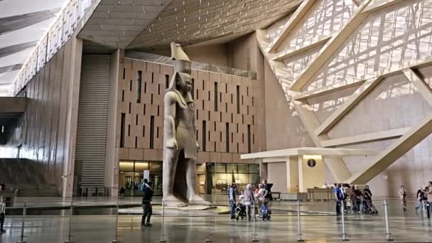 Gíza Egypt Dubna 2024 Ramses Velkého Egyptského Muzea Gem Archeologické — Stock video
